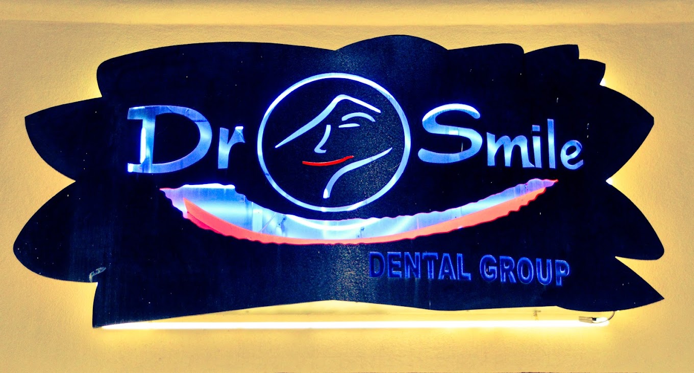 Dr. Smile: Kayvon Javid, DDS, Dentist in Lomita