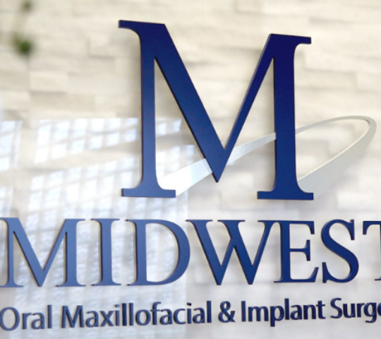 Midwest Oral & Maxillofacial Surgery